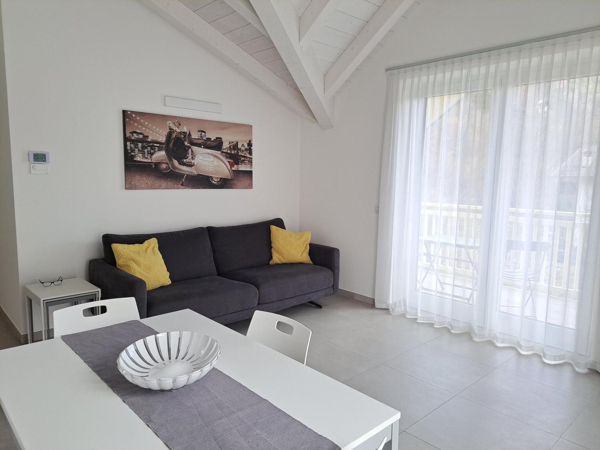 La Mansarda Di Rossella Apartment Pieve Di Ledro Luaran gambar